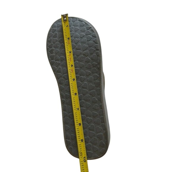 Brighton Bowie Rhinestone Bow Gray Silver Low Wedge Thong Sandal Size 8? - Picture 14 of 14